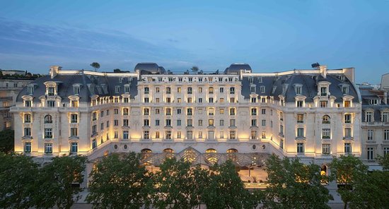 https://www.somecgruppo.com/wp-content/uploads/2021/10/HotelPeninsulaParigi_1.jpg